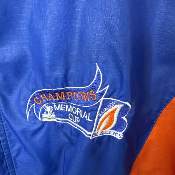 Vintage Kamloops Blazers WHL Men XL Windbreaker Jacket WHL OHL Hockey Junior - Picture 2 of 7